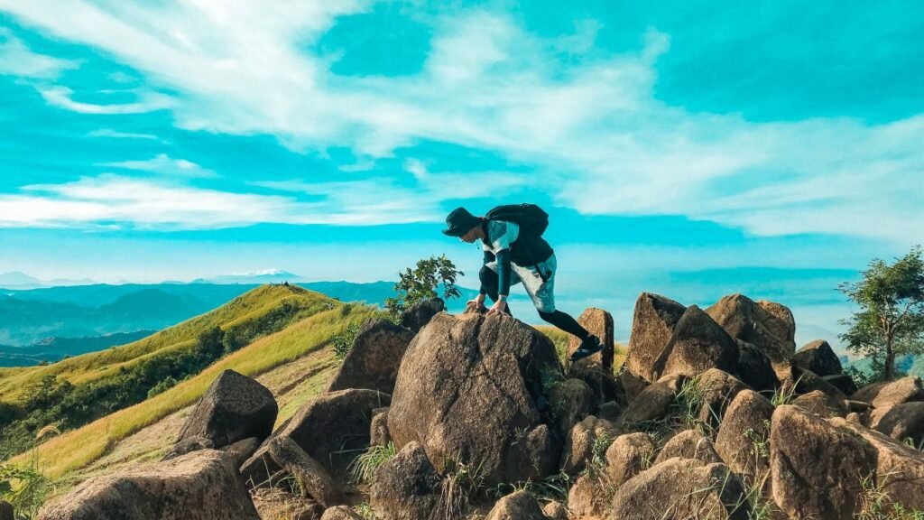 Climbing Mt Balagbag 1