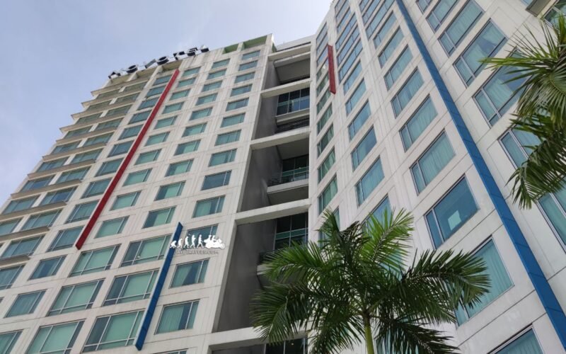 Novotel Building