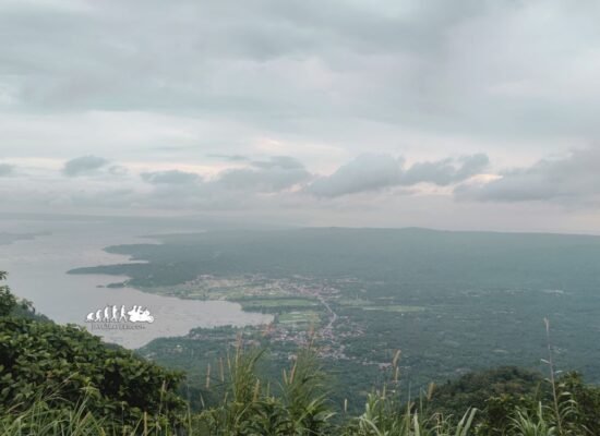 Tagaytay Overlooking